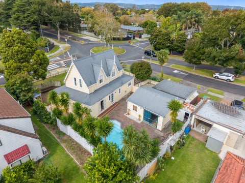 2 Brylee Drive, Conifer Grove, Takanini