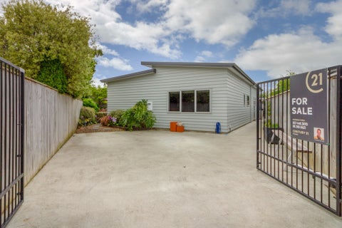 20A Ilford PL, Awapuni, Palmerston North