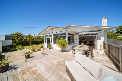 5 Dorset Avenue, Westown, New Plymouth