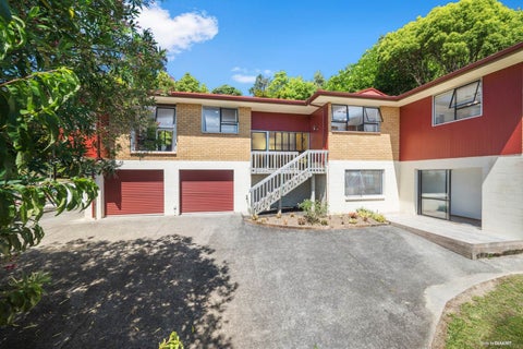 22 Kallista Place, Browns Bay, Auckland