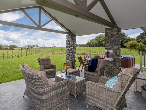 9 Tullahoma Way, Ohau, Levin