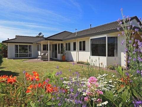 6 Brompton Drive, Taradale, Napier