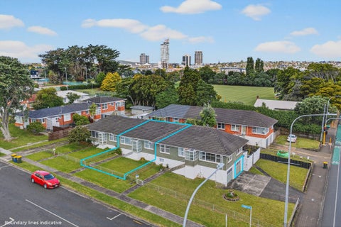 2/1 Ngaio Street, Takapuna, Auckland