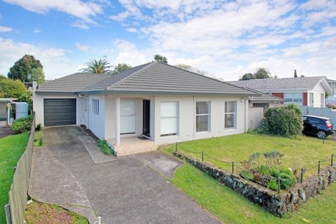 54 Stanniland Street, Sunnyhills, Auckland