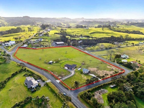 118 Cottle Road, Henderson