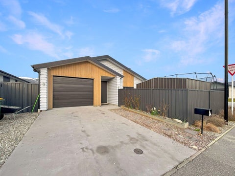 16 Smitham Drive, Cromwell, Cromwell