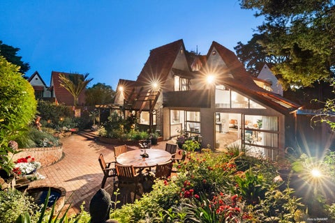 1/7 Cobblestone Lane, Hillcrest, Auckland