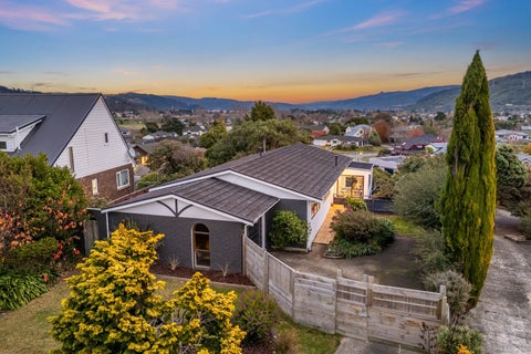 11 Roband Crescent, Brown Owl, Upper Hutt