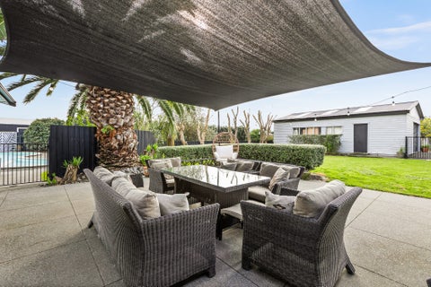 33 Pitt Street, Clive, Clive