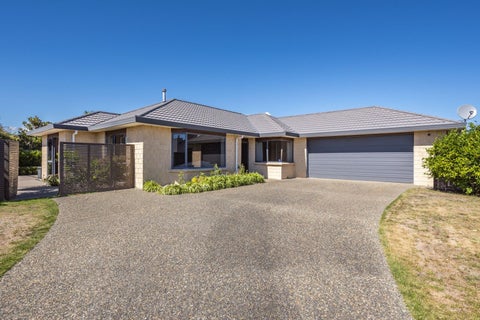 82 Regent Drive, Paraparaumu Beach, Paraparaumu