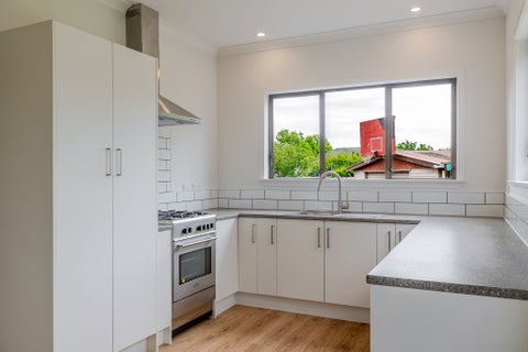 38 Savage Crescent, West End, Palmerston North