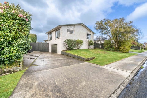 37 Montrose Street, Gladstone, Invercargill