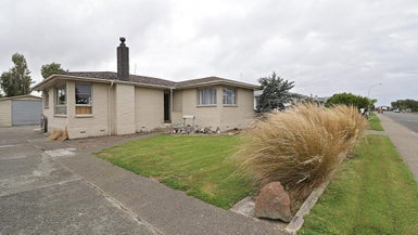 25 Cunningham Street, Grasmere, Invercargill