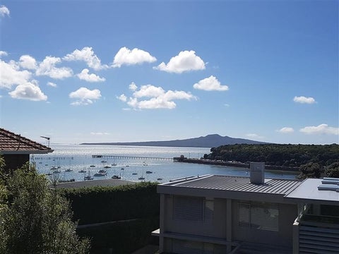 1/27 Paritai Drive, Orakei, Auckland