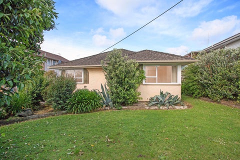 6 Crawford Avenue, Mangere Bridge, Auckland