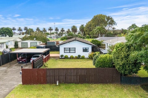 1/108 Gloucester Road, Manurewa, Auckland