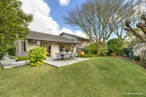 27 Highland Place, Avonhead, Christchurch