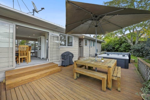 17 Sherie Place, Howick, Auckland