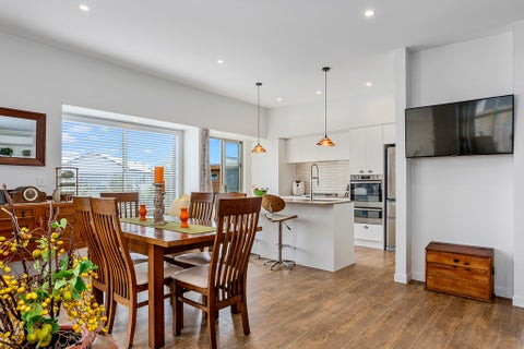 8 Awatira Drive, Papamoa Beach, Papamoa