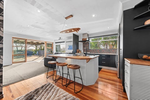 7210 South Road, New Plymouth