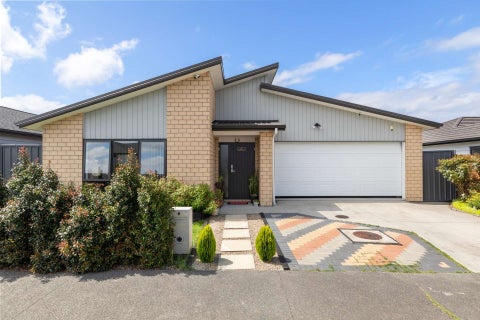 6 Grandifolia RD, Takanini, Takanini
