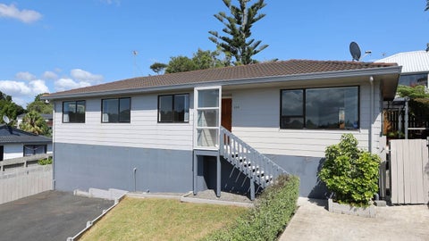 216 Solar Road, Glen Eden, Auckland