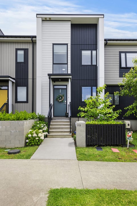 115 Bonair CREScent, Silverdale, Silverdale