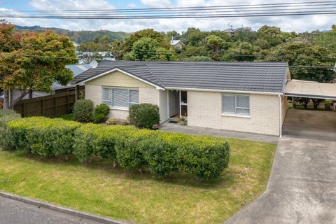 20 Menin Road, Raumati South, Paraparaumu