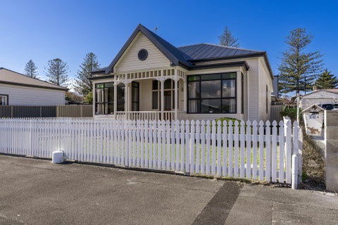 102 McGrath Street, Napier South, Napier