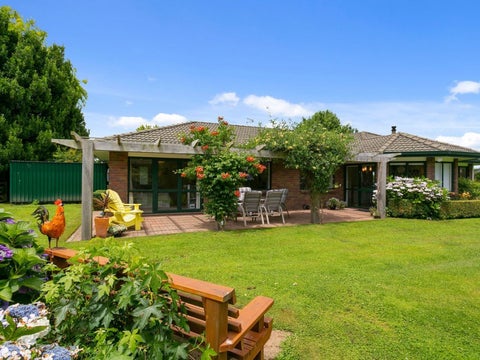 28 Cowley Drive, Leamington, Cambridge