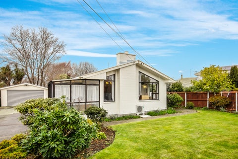 16A Fenhall Street, Russley, Christchurch