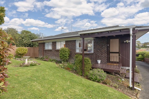 1/22 Admiral Beatty Avenue, Three Kings, Auckland