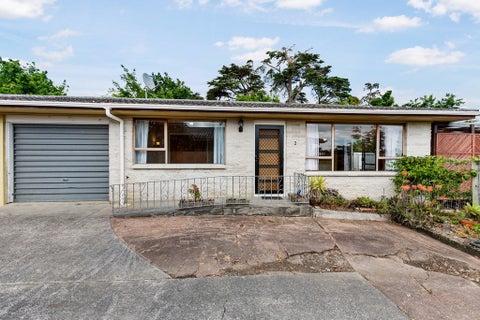 2/201 Henderson Valley Road, Henderson, Auckland