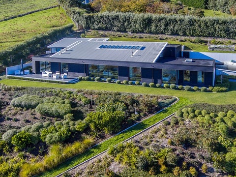 233 Huia Street, Waikanae