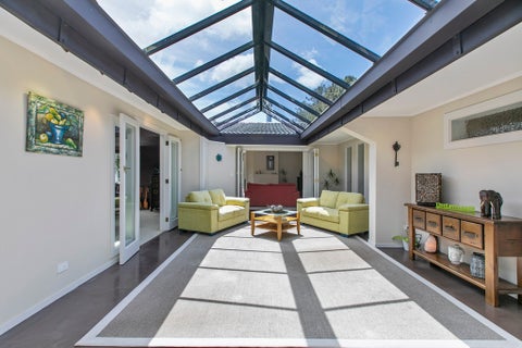 76 Tauhinu Road, Greenhithe, Auckland