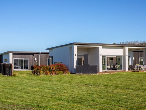 255 West Bush Road, Upper Plain