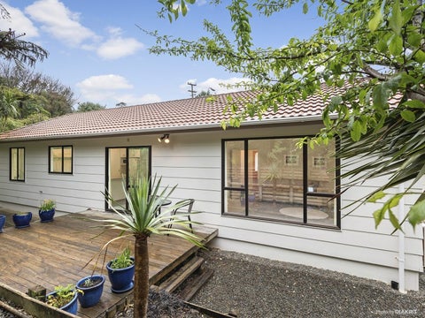 100A Fraser Avenue, Johnsonville, Wellington