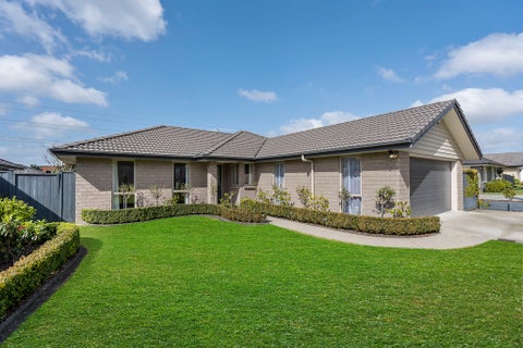 12 Silkwood Crescent, Karaka, Papakura
