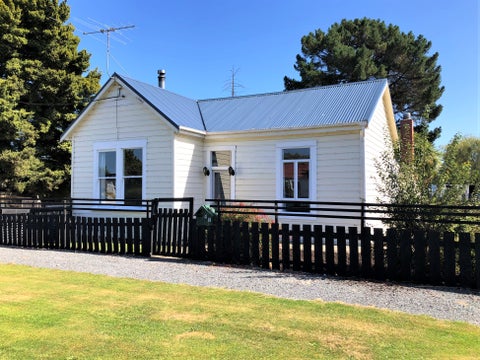 48 Burns Street, Milton, Milton