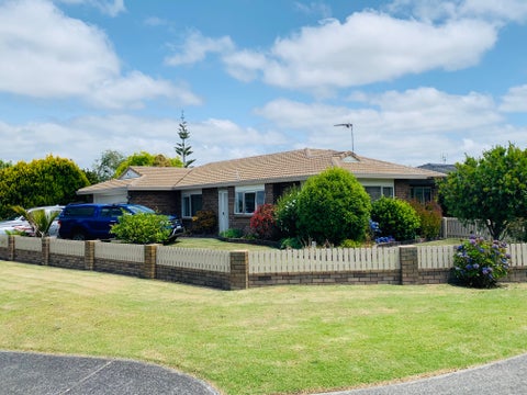 83 Maygrove Drive, Orewa, Orewa