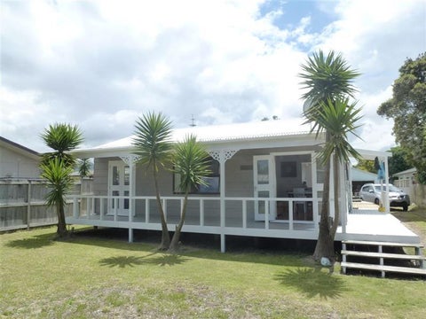 205 The Square, Whangamata