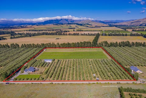 323 Georges Road, Glasnevin, Amberley