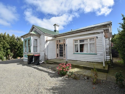 7 Russell Esplanade, Otautau, Otautau