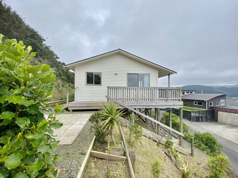 14 Chastudon Place, Tawa, Wellington