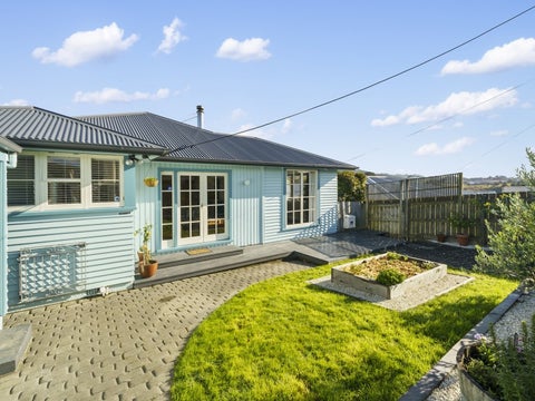 47 Handyside Street, Tawa, Wellington