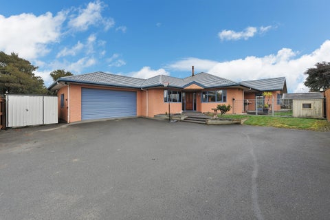 52 Starveall Street, Brightwater