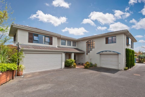 1/22 Sea Spray Drive, Bucklands Beach, Auckland