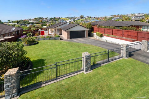 40 Roberta Crescent, Orewa, Orewa