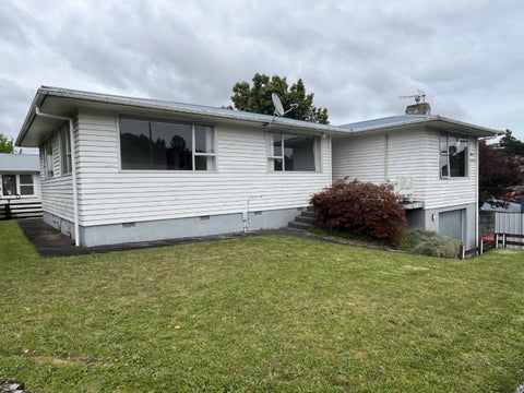 3 Kendal Place, Merrilands, New Plymouth