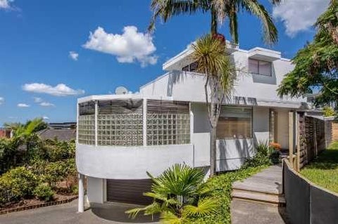 1/103 Aberdeen Road, Castor Bay, Auckland
